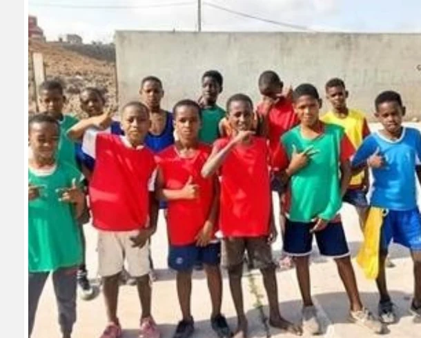 Projeto com crianças em campo missionário